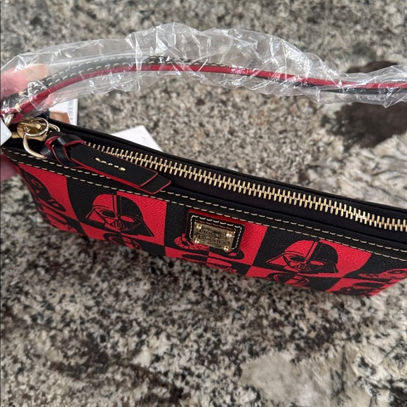 Dooney & Bourke Disney Star Wars Dark Side Half Marathon Weekend wristlet - Picture 4 of 7